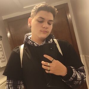 Meet your Posher, Bobby